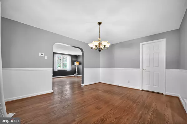 Glenside, PA 19038,642 MONROE AVE