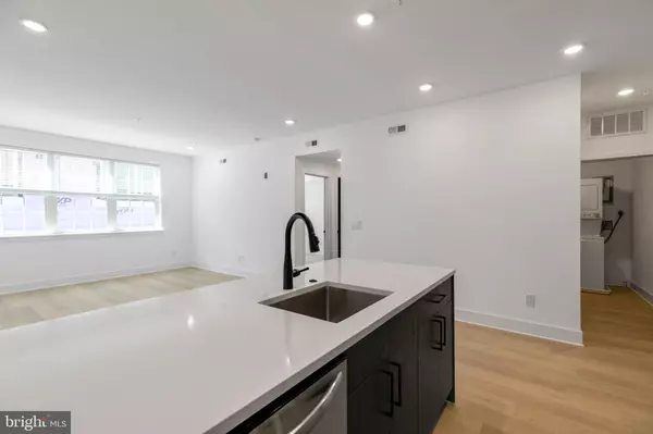 Philadelphia, PA 19134,3045-51 RICHMOND ST #207