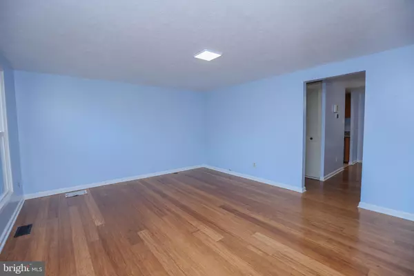 Baltimore, MD 21236,4328 HALLFIELD MANOR DR