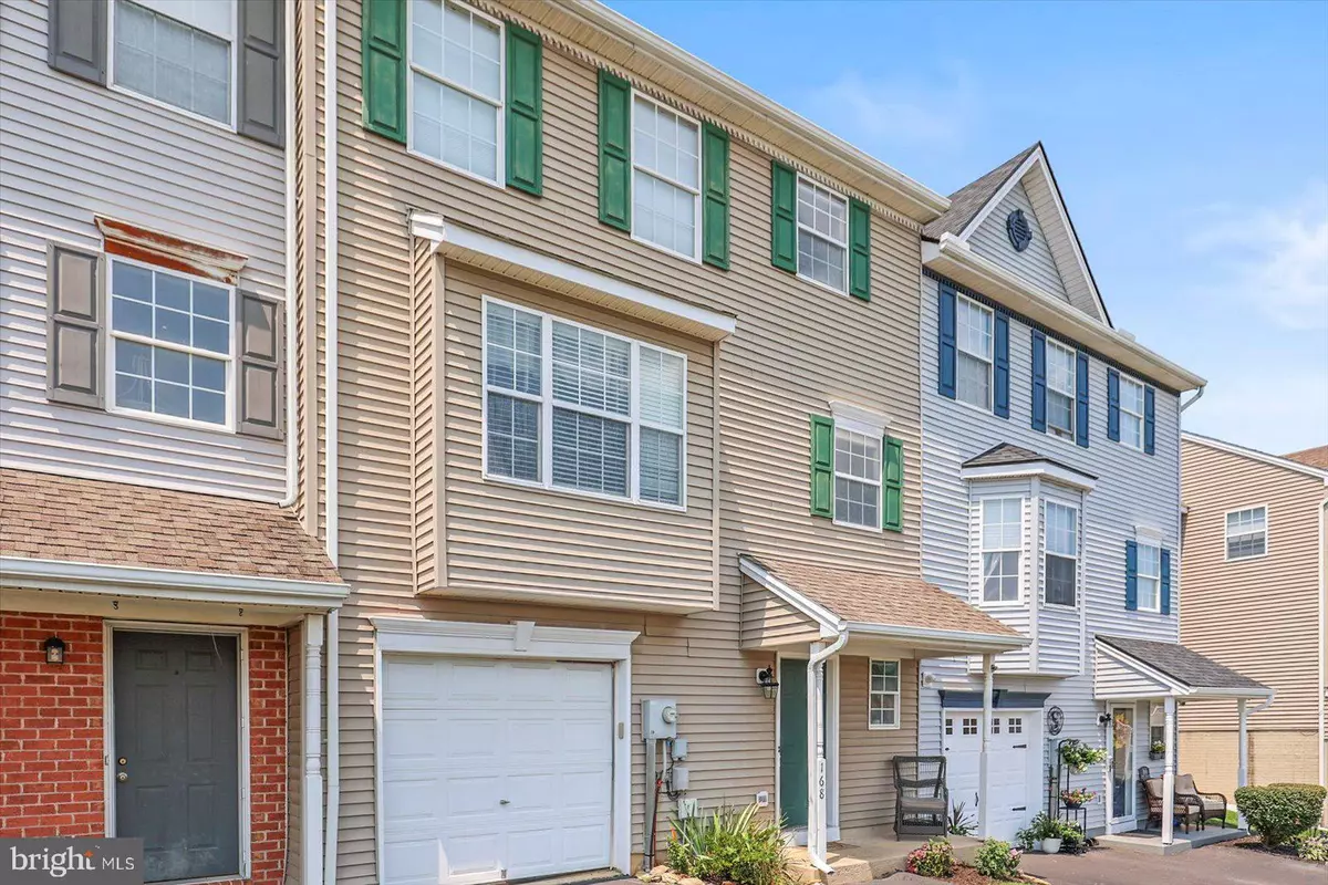 Red Lion, PA 17356,168 COUNTRY RIDGE DR