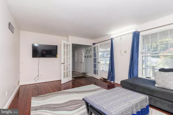 Hamilton, NJ 08690,1338 ROUTE 33