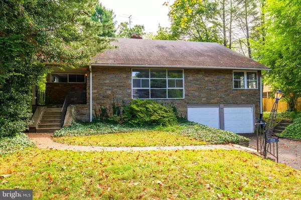 Wyncote, PA 19095,211 KENT RD