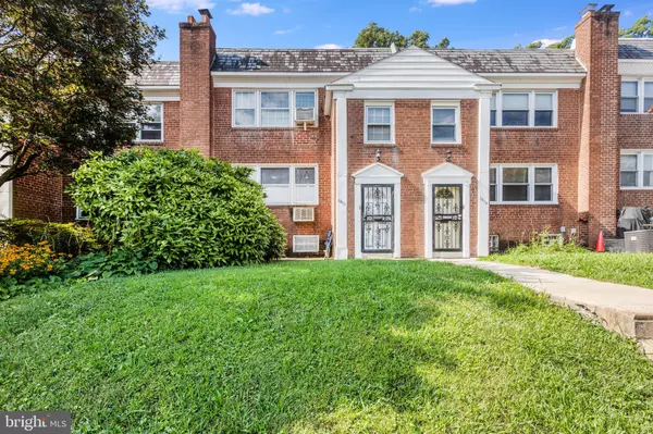 2612 W MIMI CIR, Philadelphia, PA 19131