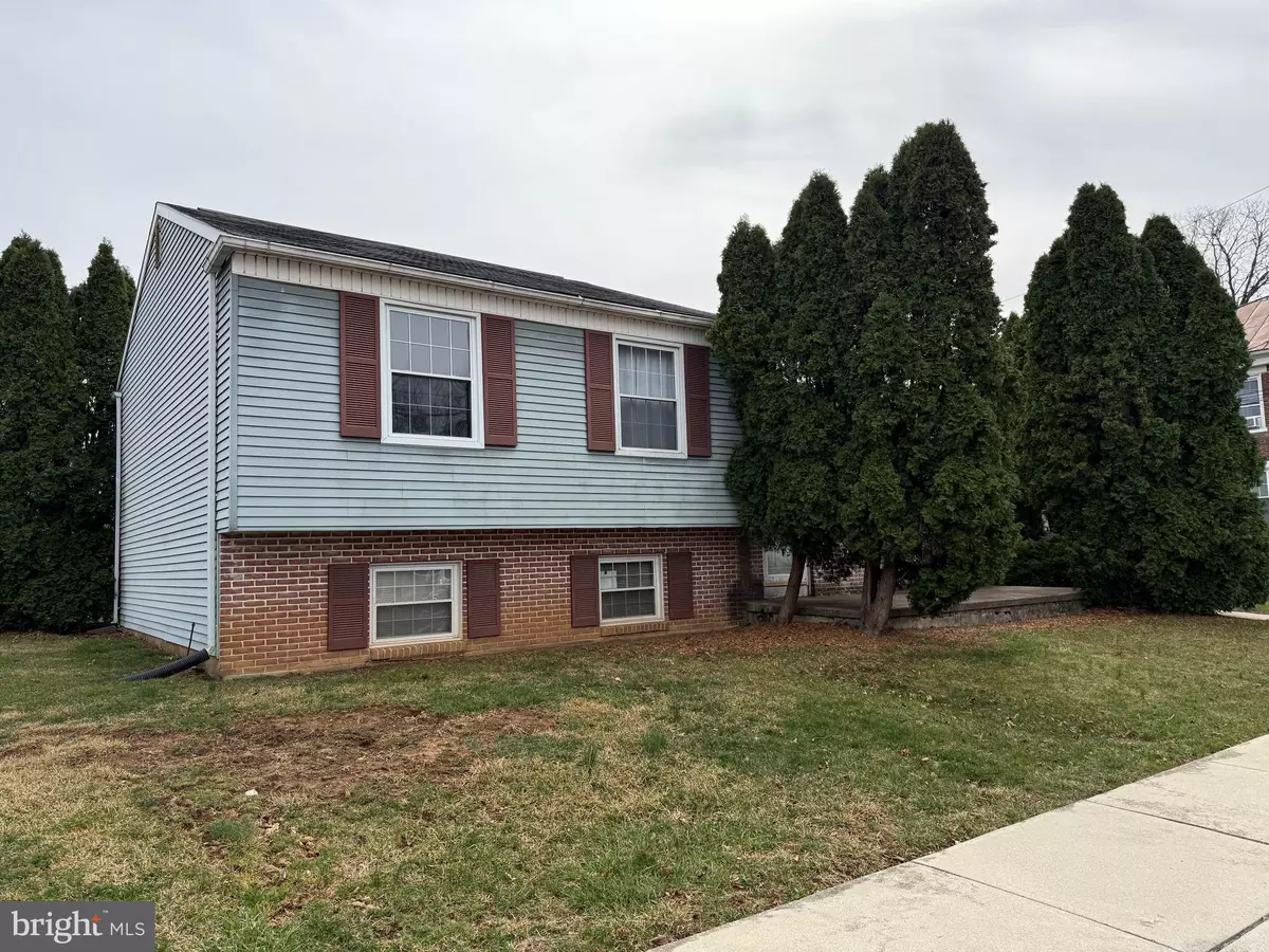 Camp Hill, PA 17011,12 FRONT ST
