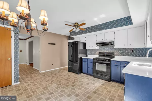 Hamilton, NJ 08619,14 CHESTER AVE