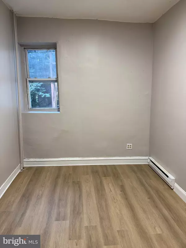 Philadelphia, PA 19148,1923 S 7TH ST #2