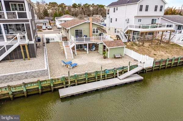 Tuckerton, NJ 08087,37 FAIRWAY DR
