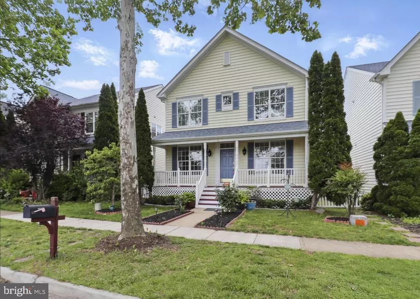 42827 FREEDOM ST, Chantilly, VA 20152