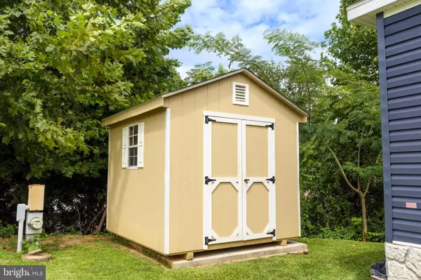 Media, PA 19063,216 PARK DR