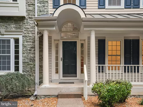 Manassas, VA 20111,10940 MEANDERVIEW CT