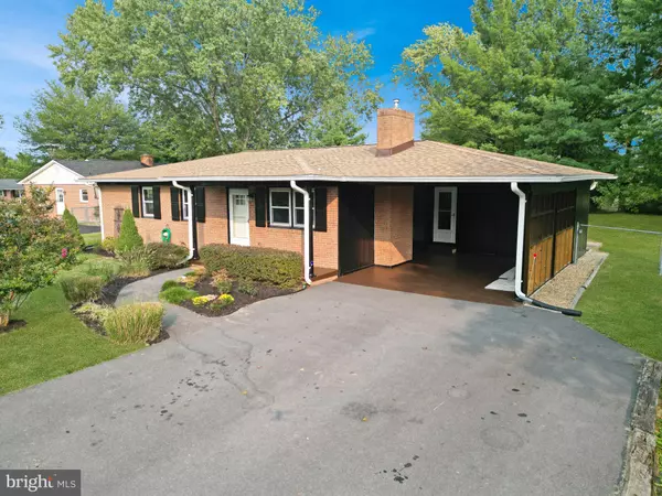 Stephens City, VA 22655,217 FREDERICKTOWNE DR