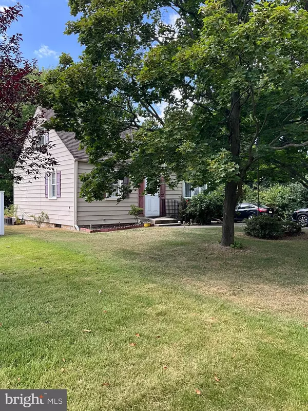 Blackwood, NJ 08012,29 CATAWBA AVE