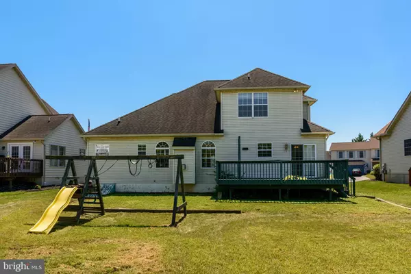 Hanover, PA 17331,322 FOX KNOLL CT