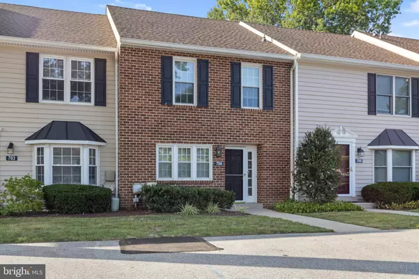Glen Mills, PA 19342,704 MEADOW CT #704