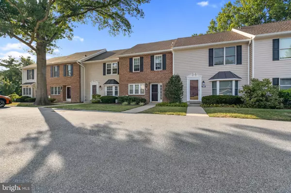 Glen Mills, PA 19342,704 MEADOW CT #704