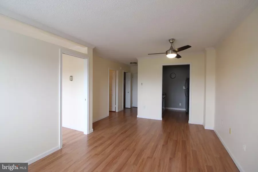 1225 MARTHA CUSTIS DR #1403, Alexandria, VA 22302