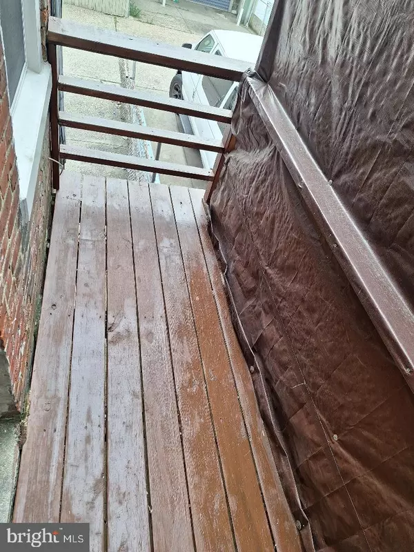 Philadelphia, PA 19120,4916 B ST