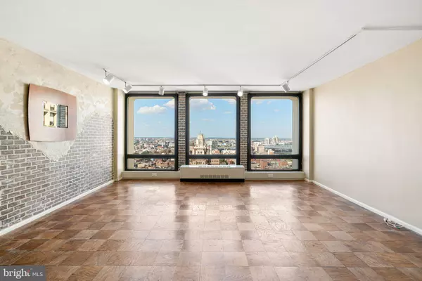 Philadelphia, PA 19106,210 LOCUST ST #29H-W