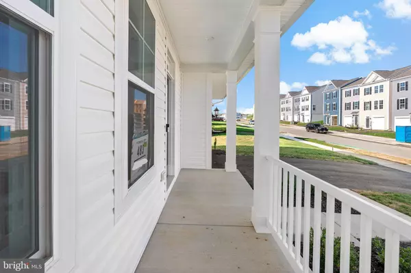 Charles Town, WV 25414,812 LORD FAIRFAX ST