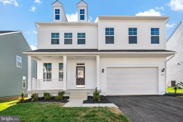 Charles Town, WV 25414,812 LORD FAIRFAX ST