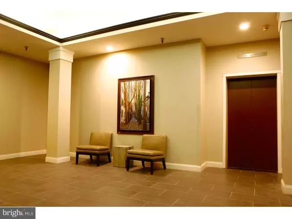 Philadelphia, PA 19106,133 ARCH ST #C04