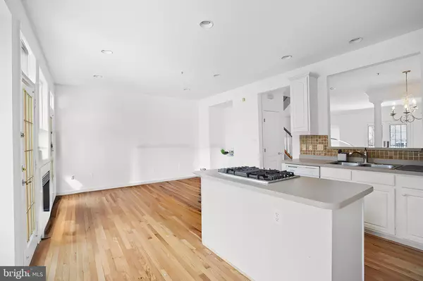 Rockville, MD 20852,12033 TREELINE WAY