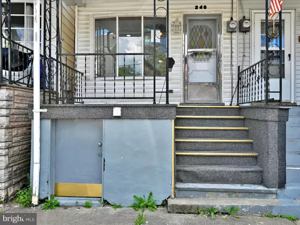 Mount Carmel, PA 17851,240 E CENTER STREET