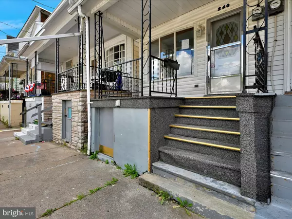 Mount Carmel, PA 17851,240 E CENTER STREET