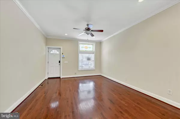 Baltimore, MD 21211,4000 FALLS RD