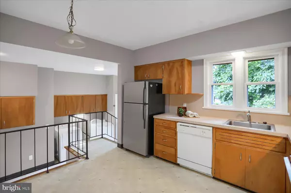 State College, PA 16803,304 E MITCHELL AVE