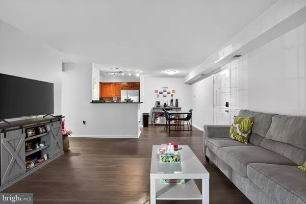 Alexandria, VA 22310,6921 MARY CAROLINE CIR #D