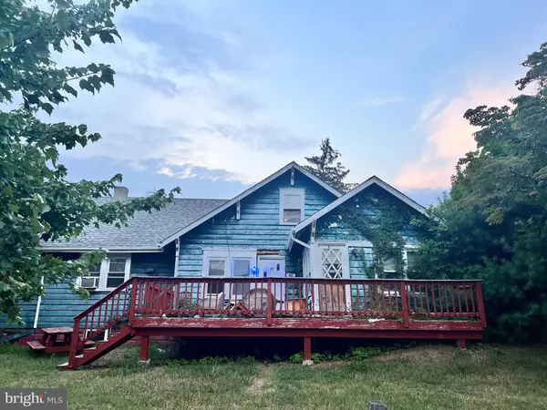 403 N WHITE HORSE PIKE, Laurel Springs, NJ 08021