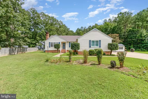 5212 FARMCREST CIR, Prince George, VA 23875