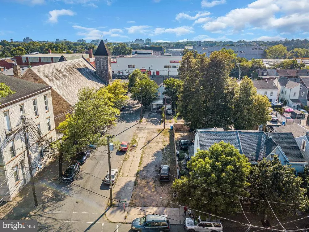 Trenton, NJ 08638,103 SHERMAN AVE