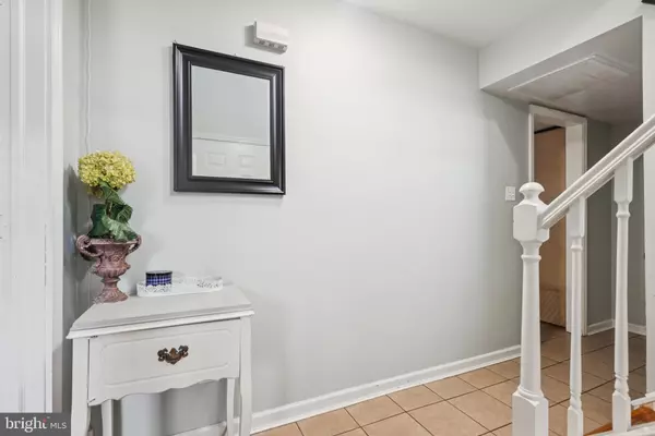 Egg Harbor Township, NJ 08234,127 ROCHELLE LN