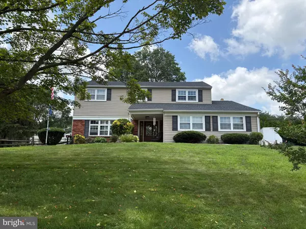 3133 EISENHOWER RD, Norristown, PA 19403
