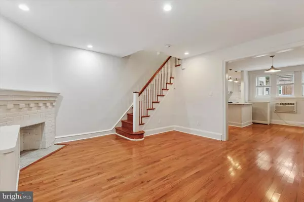 Philadelphia, PA 19119,51 E MONTANA