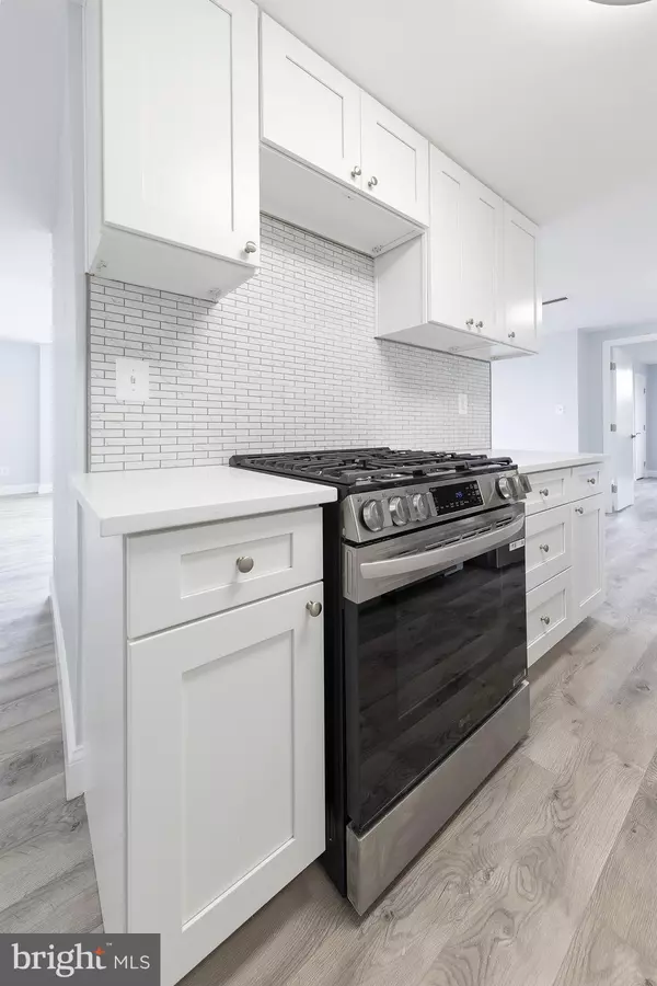 Alexandria, VA 22304,4600 DUKE ST #432