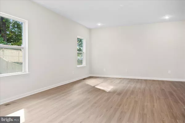 Inwood, WV 25428,113 SPADE END RD