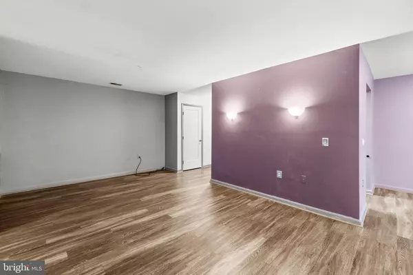 Westminster, MD 21157,315 KINGSBURY WAY #D11