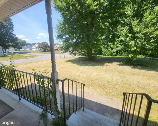 Colonial Beach, VA 22443,240 CEDAR AVE