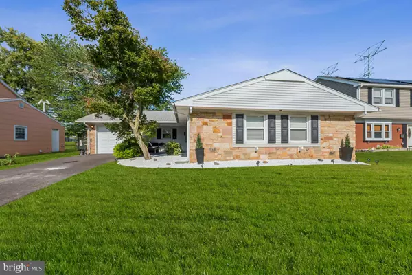 60 HASTING LN, Willingboro, NJ 08046