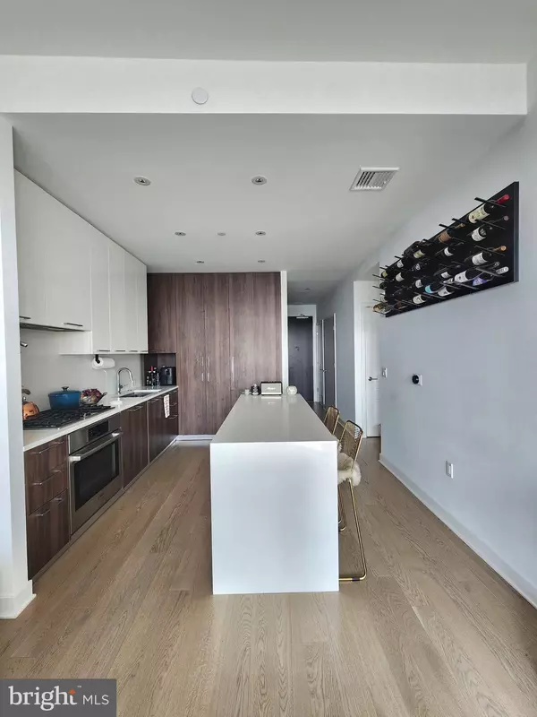 Mclean, VA 22102,1650 SILVER HILL DR #1608