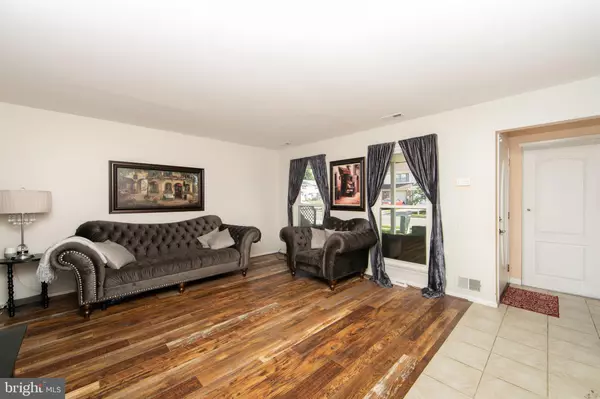 Mount Laurel, NJ 08054,130 BANWELL LN