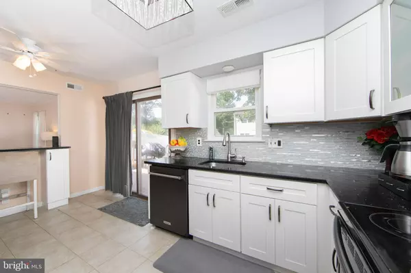 Mount Laurel, NJ 08054,130 BANWELL LN