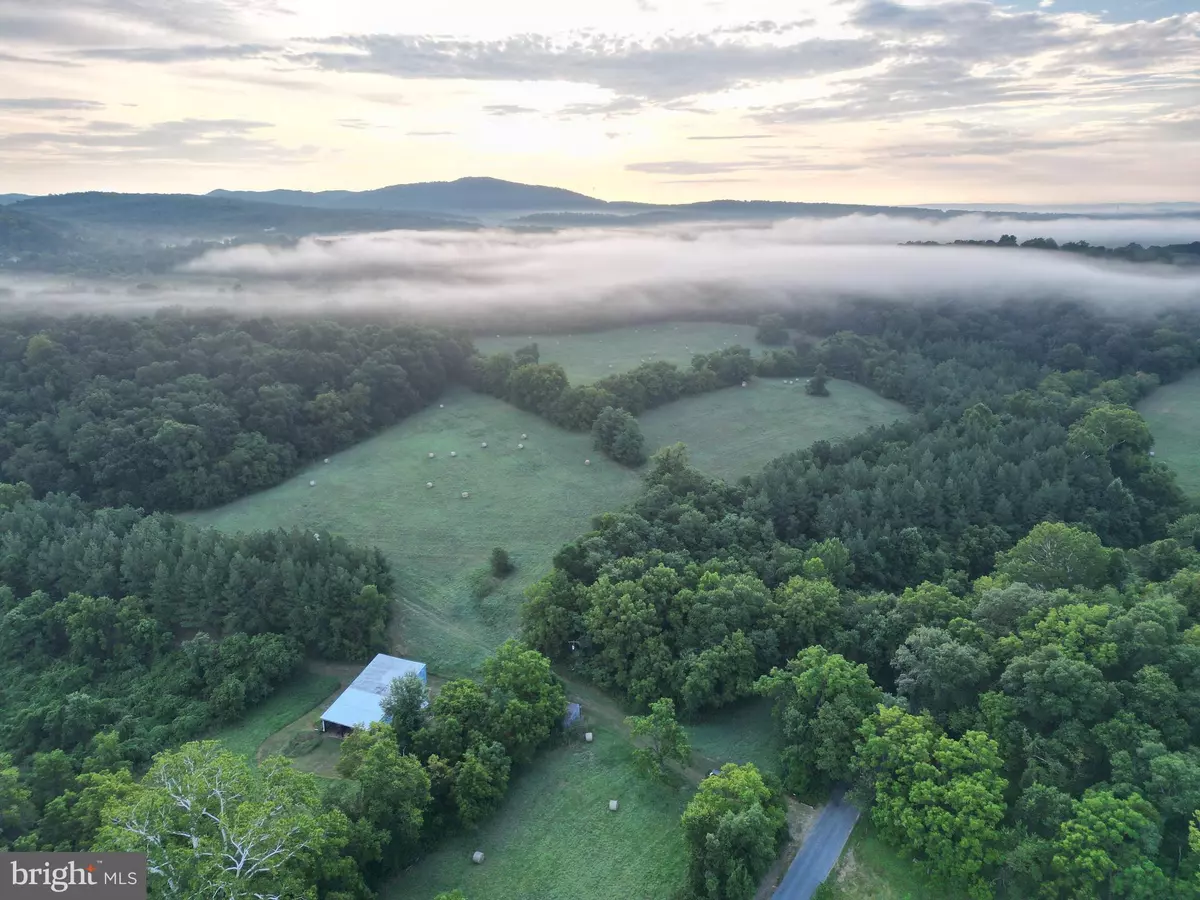 Hedgesville, WV 25427,2251 HOUSEHOLDER RD