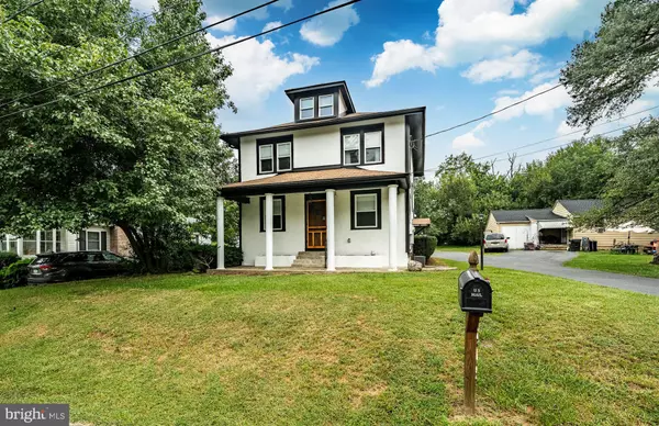 2043 STONECREST DR, Lancaster, PA 17601