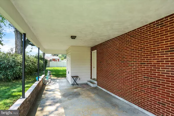 Mechanicsburg, PA 17055,606 ROBERT ST