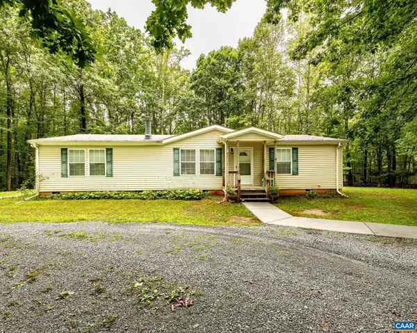 Charlottesville, VA 22902,1020 THORN ROSE LN