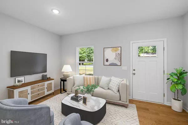 Locust Grove, VA 22508,327 YORKTOWN BLVD